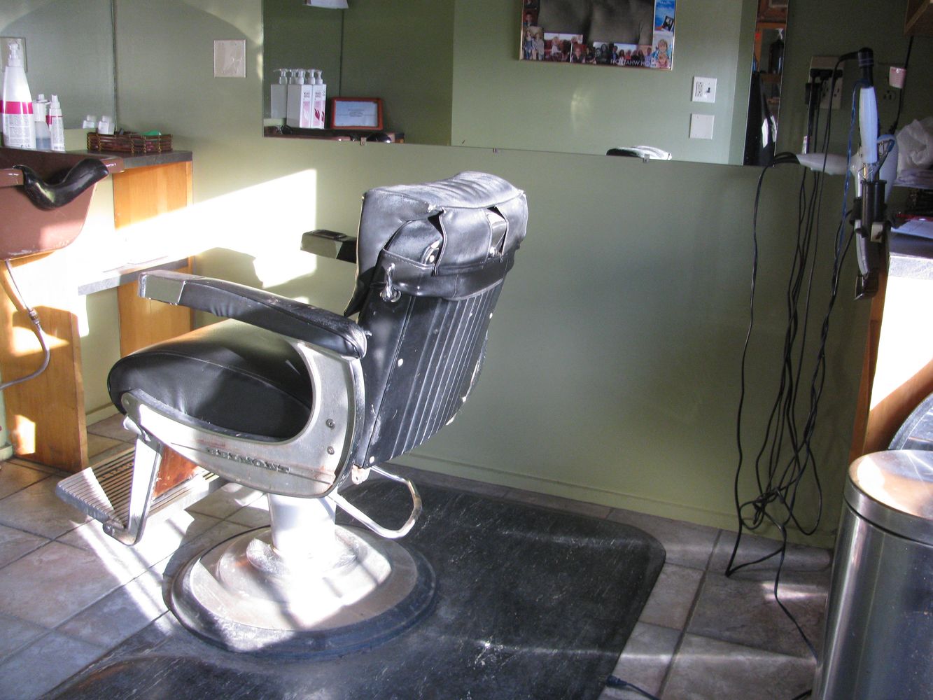 94 Main St, Auburn, ME 04210